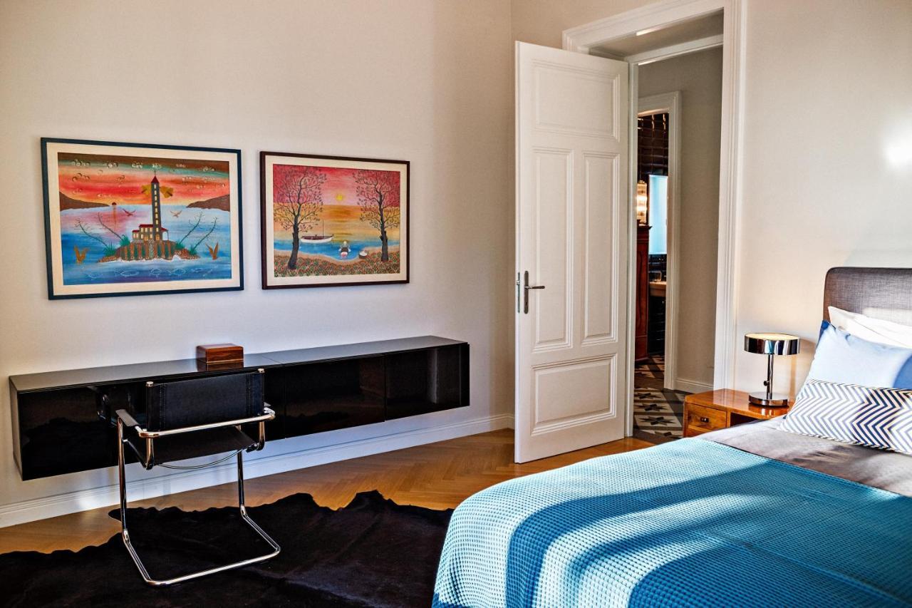 Deluxe Beachfront Apartment Klara, Lovran Exteriér fotografie
